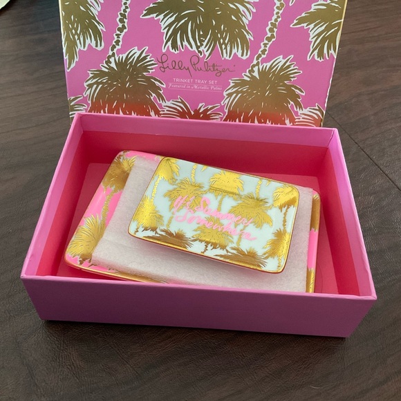 Lilly Pulitzer Palm Print Tray Set in Pink and Gold - Picture 1 of 7